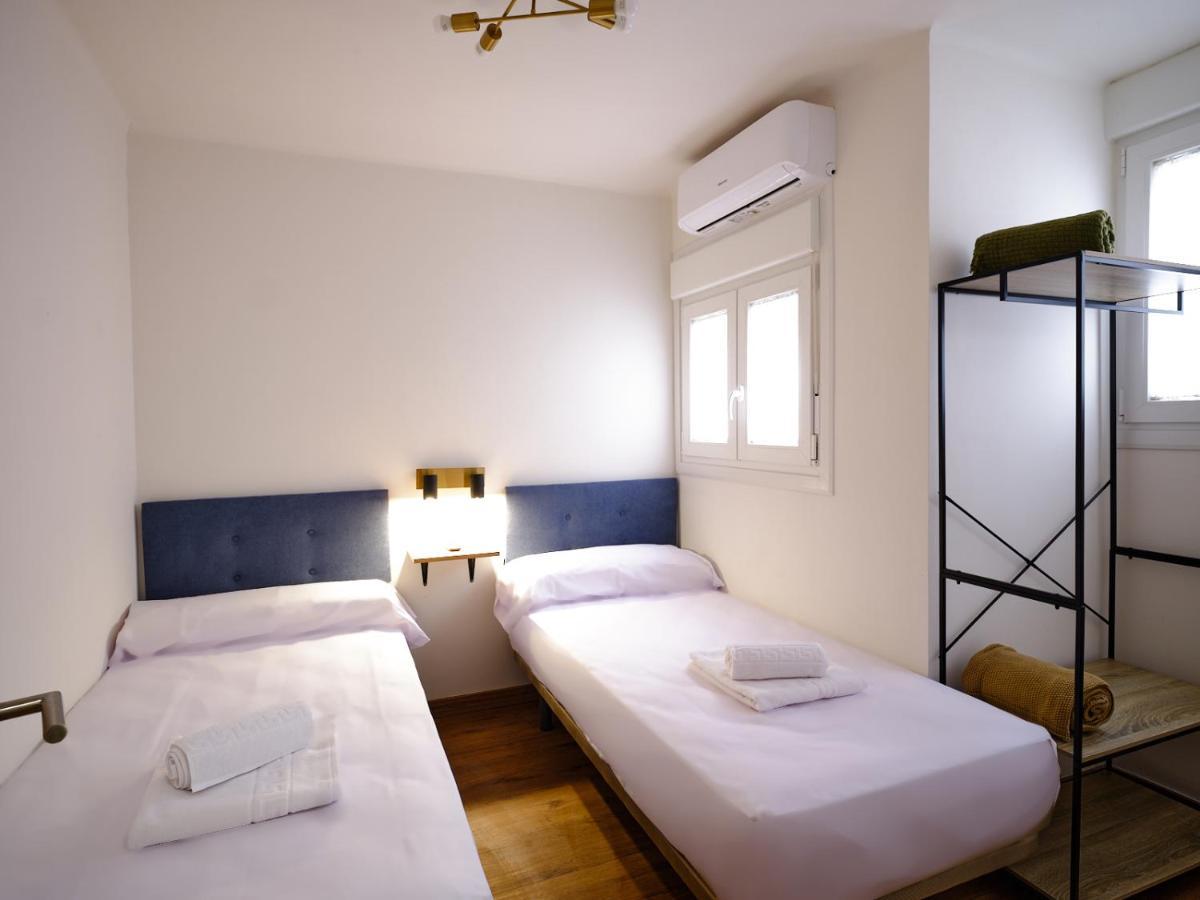 Leo Home- Bright & Centric 3 Bedrooms Apartment With Private Parking Included Malaga Exterior photo