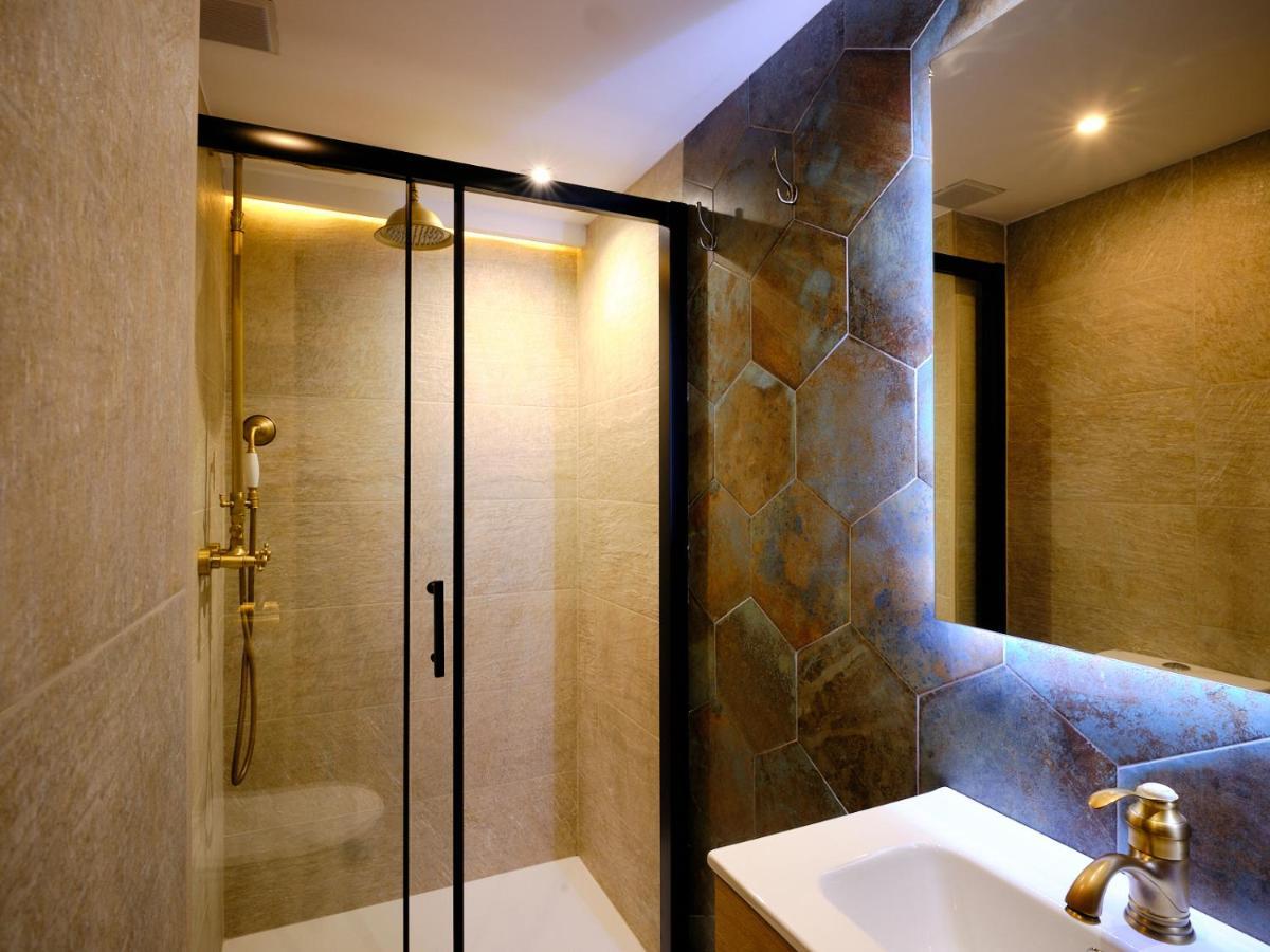 Leo Home- Bright & Centric 3 Bedrooms Apartment With Private Parking Included Malaga Exterior photo